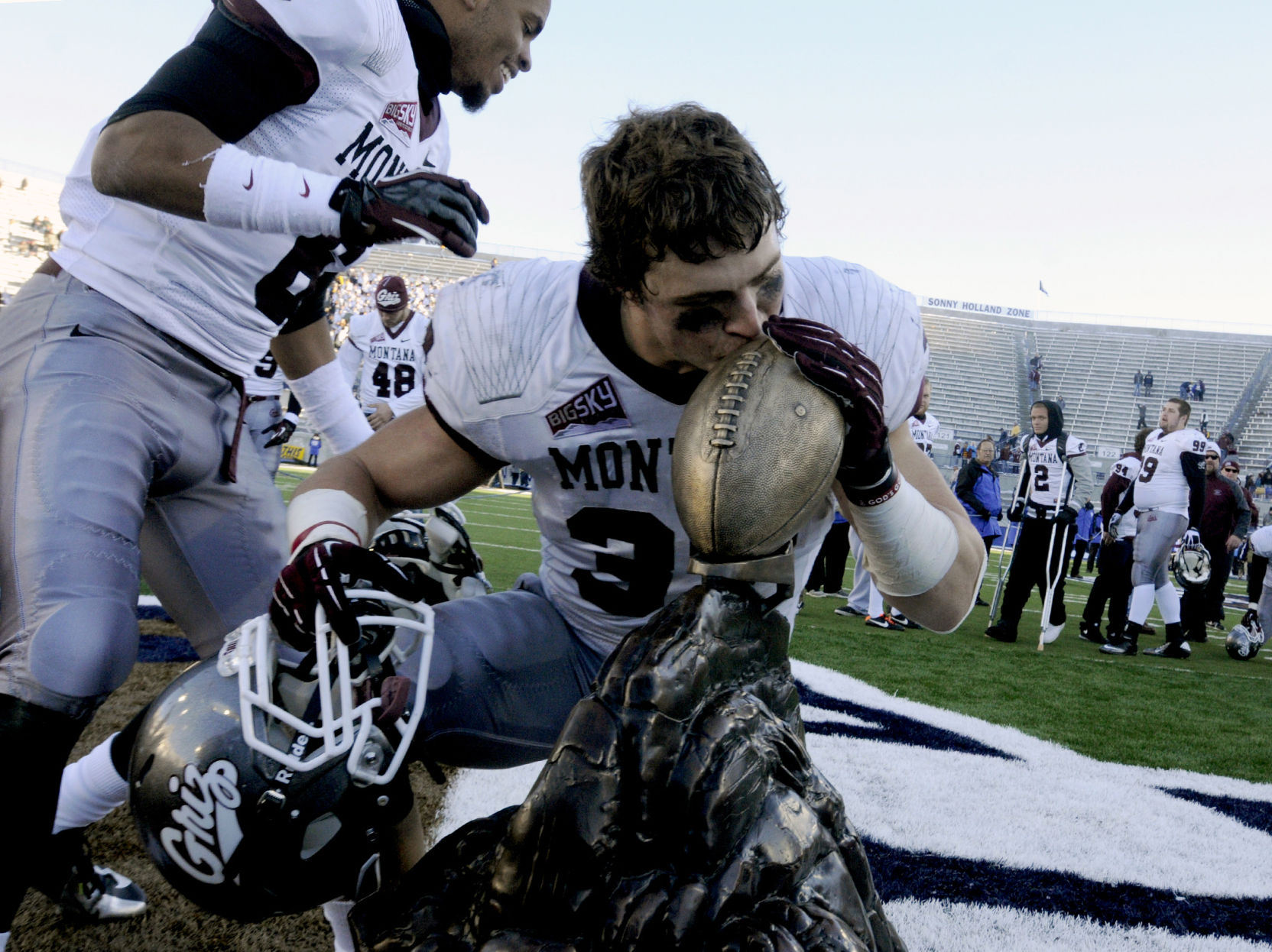Brawl of the Wild 2013
